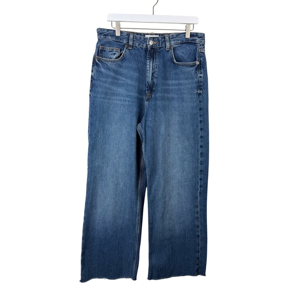 Zara High Waisted Wide Leg Jeans Medium Wash Raw Hem Size 12